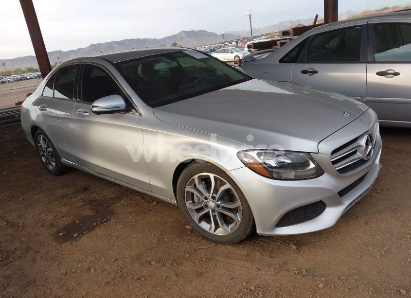 2016 Mercedes-benz C 300 (VIN 55SWF4JB3GU174882) main photo
