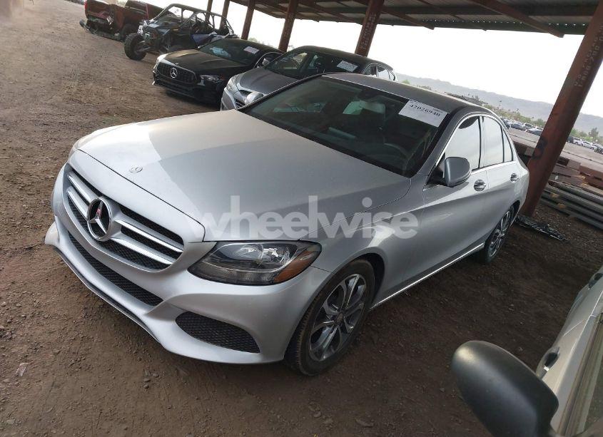 Photo 2 of 2016 Mercedes-benz C 300 (VIN 55SWF4JB3GU174882)