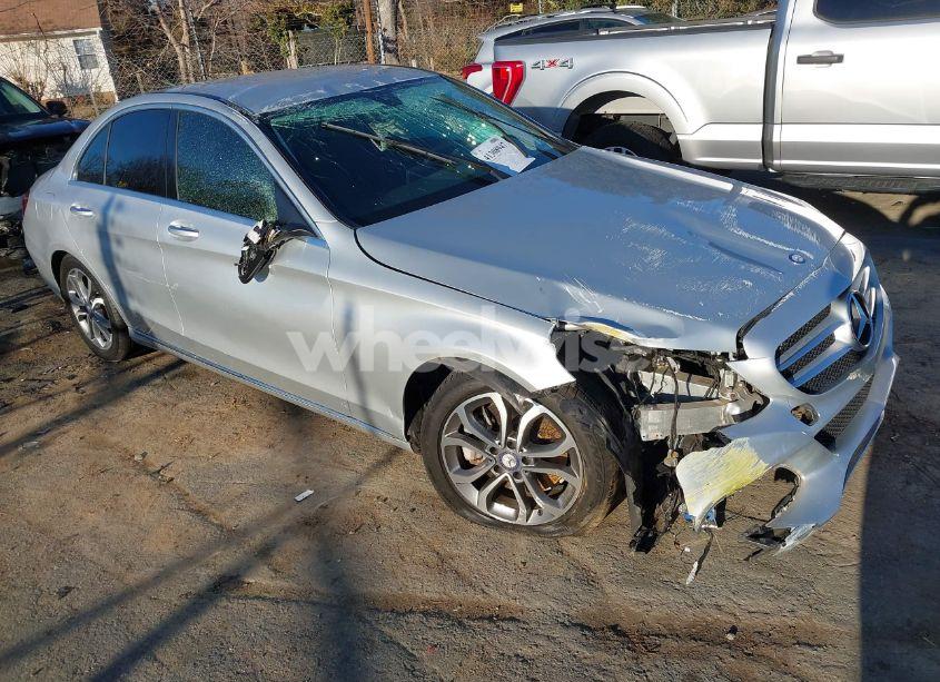 2016 Mercedes-benz C 300 LUXURY/SPORT (VIN 55SWF4JB3GU176132) main photo