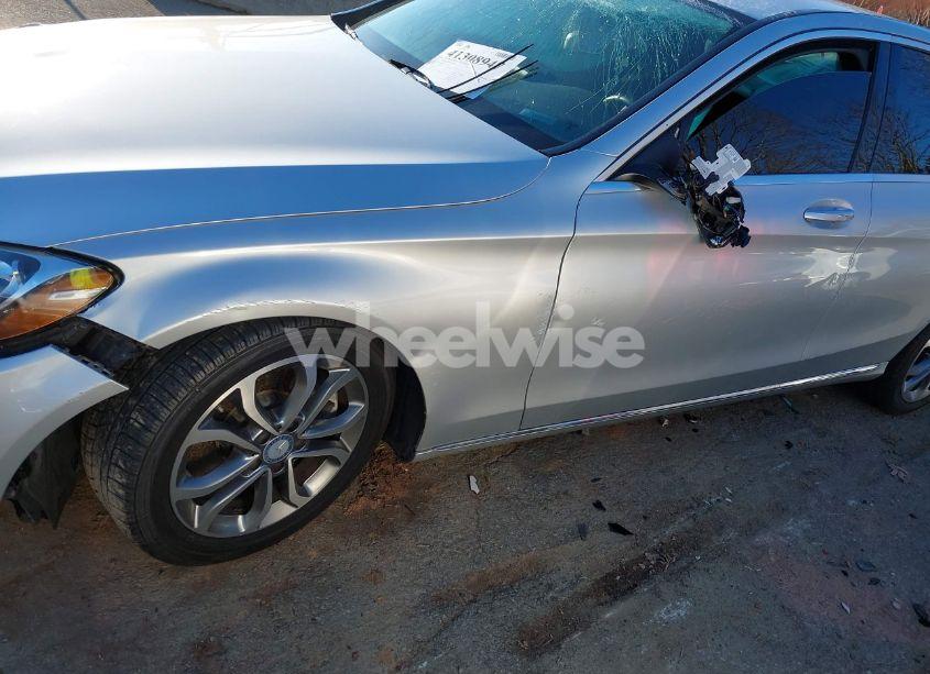 Photo 21 of 2016 Mercedes-benz C 300 LUXURY/SPORT (VIN 55SWF4JB3GU176132)