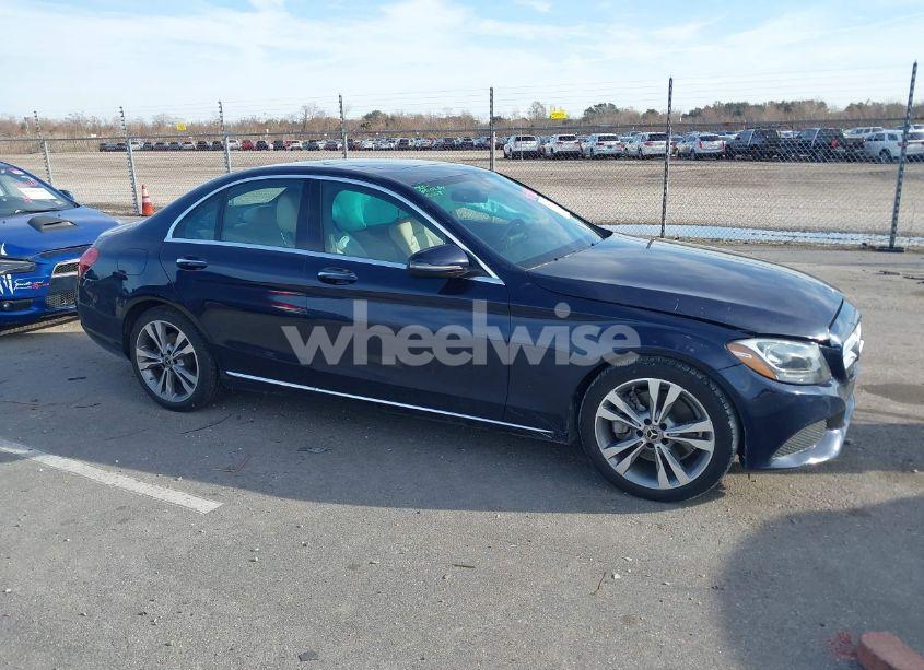 Photo 13 of 2018 Mercedes-benz C 300 (VIN 55SWF4JB3JU270762)