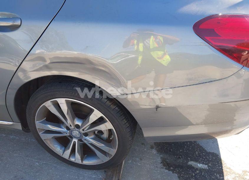 Photo 17 of 2015 Mercedes-benz C 300 LUXURY/SPORT (VIN 55SWF4JB4FU054765)