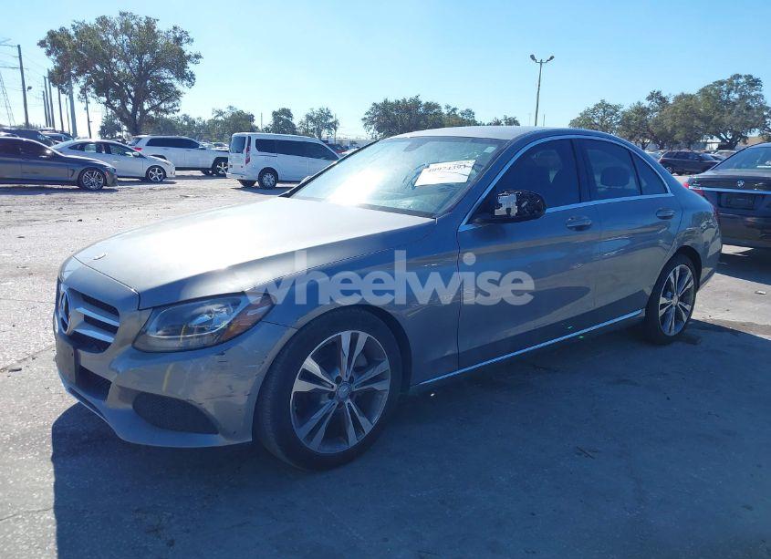 Photo 2 of 2015 Mercedes-benz C 300 LUXURY/SPORT (VIN 55SWF4JB4FU054765)