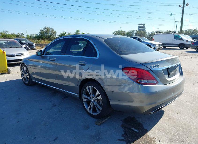 Photo 3 of 2015 Mercedes-benz C 300 LUXURY/SPORT (VIN 55SWF4JB4FU054765)