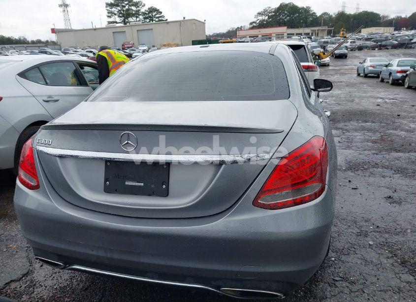 Photo 16 of 2015 Mercedes-benz C 300 LUXURY/SPORT (VIN 55SWF4JB4FU065376)