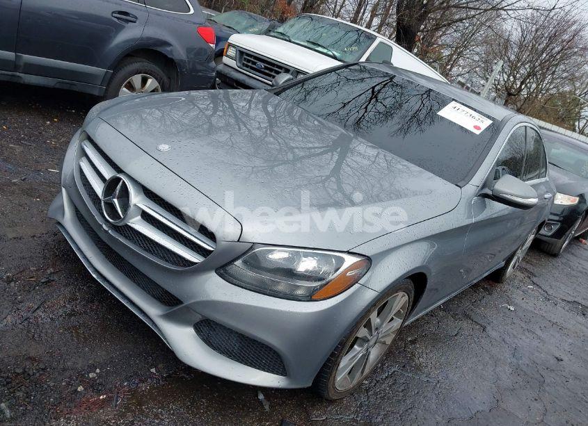 Photo 2 of 2015 Mercedes-benz C 300 LUXURY/SPORT (VIN 55SWF4JB4FU065376)