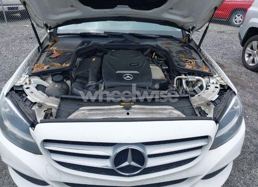 Photo 10 of 2015 Mercedes-benz C 300 LUXURY/SPORT (VIN 55SWF4JB4FU073364)