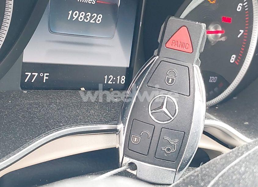 Photo 11 of 2015 Mercedes-benz C 300 LUXURY/SPORT (VIN 55SWF4JB4FU073364)