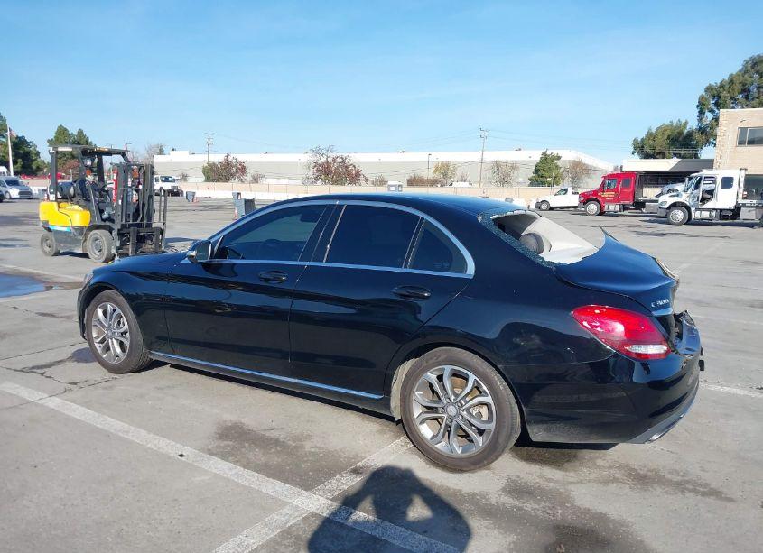 Photo 3 of 2015 Mercedes-benz C 300 LUXURY/SPORT (VIN 55SWF4JB4FU095414)