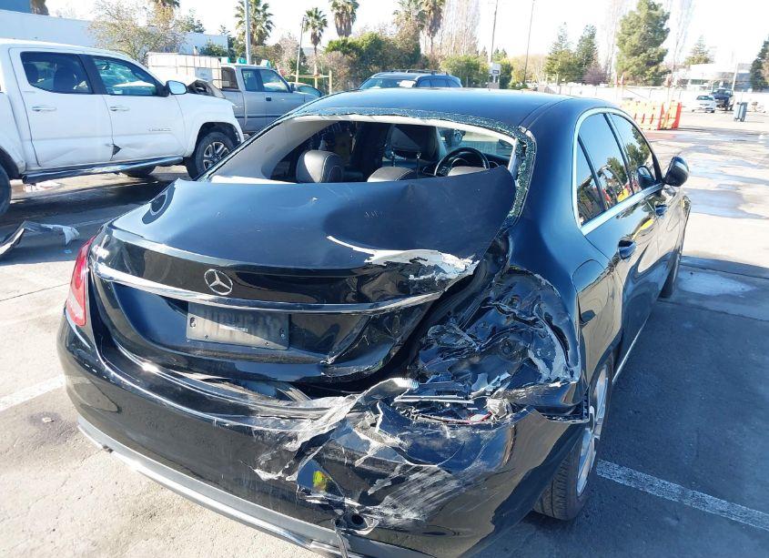 Photo 6 of 2015 Mercedes-benz C 300 LUXURY/SPORT (VIN 55SWF4JB4FU095414)