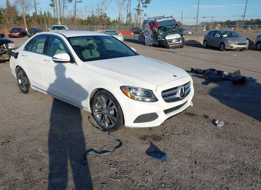 2016 Mercedes-benz C-class C 300/LUXURY/SPORT (VIN 55SWF4JB4GU178374) main photo