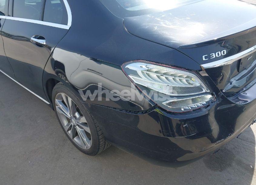 Photo 17 of 2017 Mercedes-benz C 300 LUXURY/SPORT (VIN 55SWF4JB4HU194138)