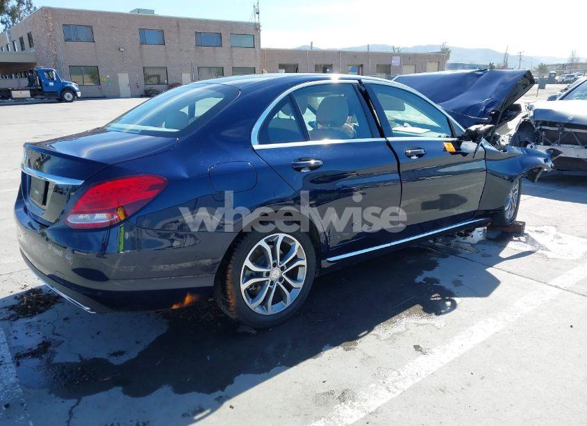 Photo 4 of 2017 Mercedes-benz C 300 LUXURY/SPORT (VIN 55SWF4JB4HU194429)