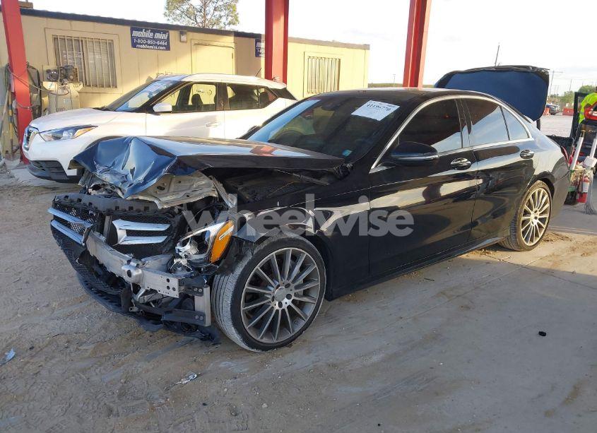 Photo 2 of 2017 Mercedes-benz C 300 LUXURY/SPORT (VIN 55SWF4JB4HU205039)