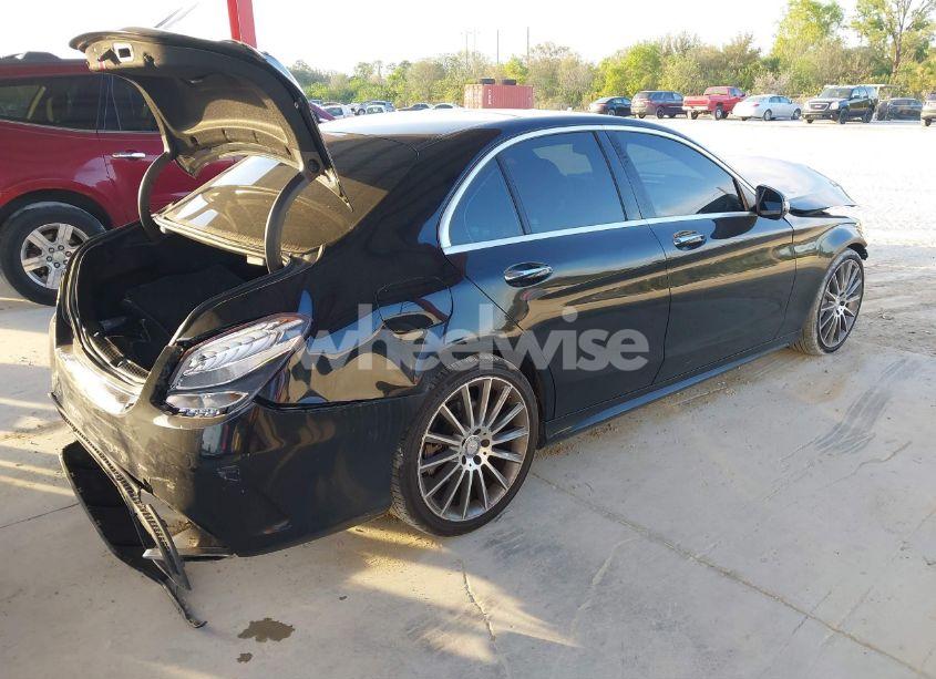 Photo 4 of 2017 Mercedes-benz C 300 LUXURY/SPORT (VIN 55SWF4JB4HU205039)