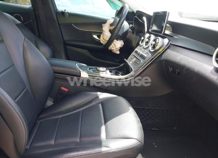 Photo 5 of 2017 Mercedes-benz C 300 LUXURY/SPORT (VIN 55SWF4JB4HU206451)
