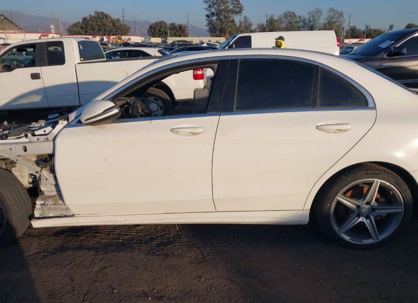 Photo 14 of 2017 Mercedes-benz C 300 LUXURY/SPORT (VIN 55SWF4JB4HU231432)