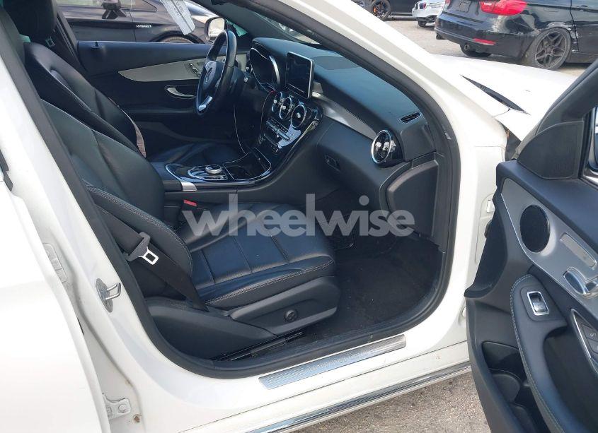 Photo 5 of 2018 Mercedes-benz C 300 (VIN 55SWF4JB4JU252500)