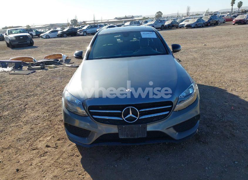 Photo 12 of 2018 Mercedes-benz C 300 (VIN 55SWF4JB4JU269815)