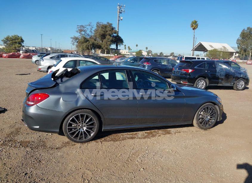 Photo 13 of 2018 Mercedes-benz C 300 (VIN 55SWF4JB4JU269815)
