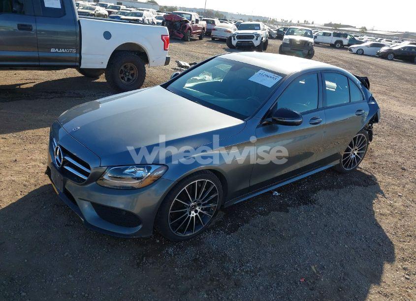 Photo 2 of 2018 Mercedes-benz C 300 (VIN 55SWF4JB4JU269815)