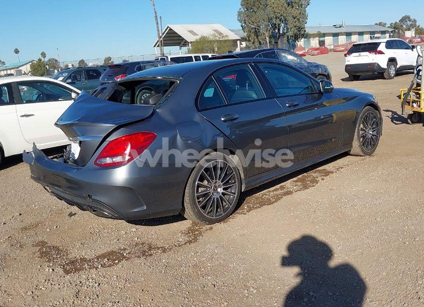 Photo 4 of 2018 Mercedes-benz C 300 (VIN 55SWF4JB4JU269815)