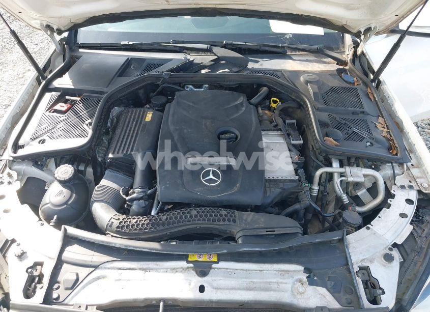 Photo 10 of 2015 Mercedes-benz C 300 LUXURY/SPORT (VIN 55SWF4JB5FU050157)