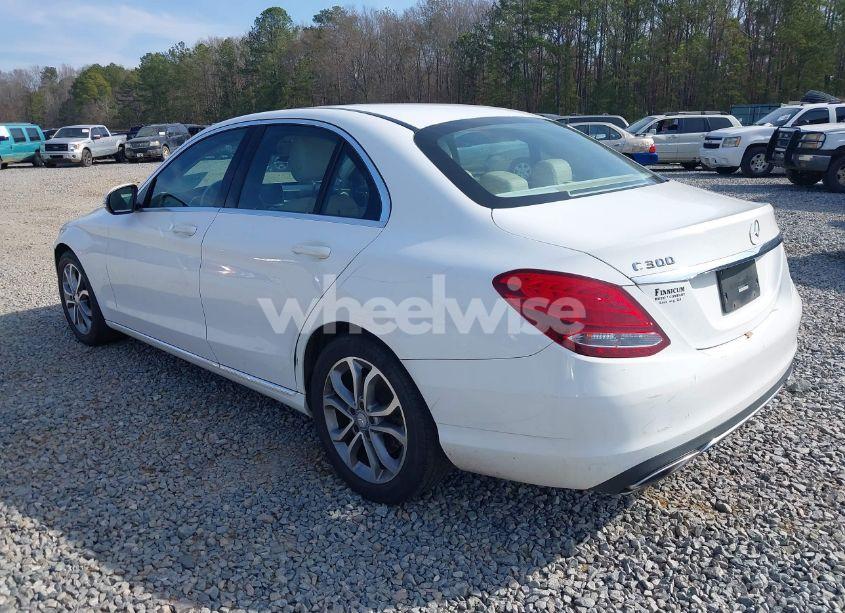 Photo 3 of 2015 Mercedes-benz C 300 LUXURY/SPORT (VIN 55SWF4JB5FU050157)