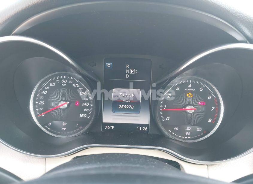 Photo 7 of 2015 Mercedes-benz C 300 LUXURY/SPORT (VIN 55SWF4JB5FU050157)