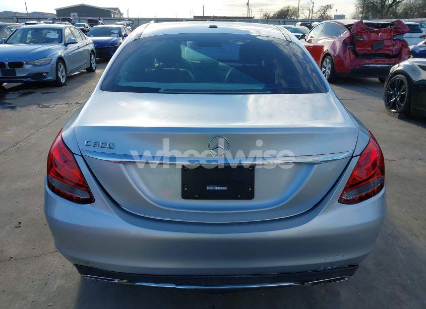 Photo 17 of 2015 Mercedes-benz C 300 LUXURY/SPORT (VIN 55SWF4JB5FU051597)