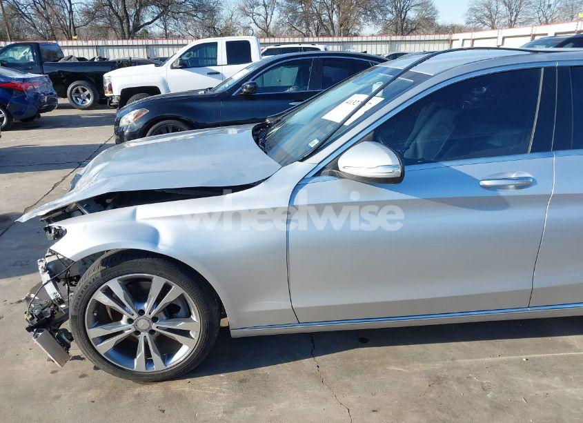 Photo 18 of 2015 Mercedes-benz C 300 LUXURY/SPORT (VIN 55SWF4JB5FU051597)