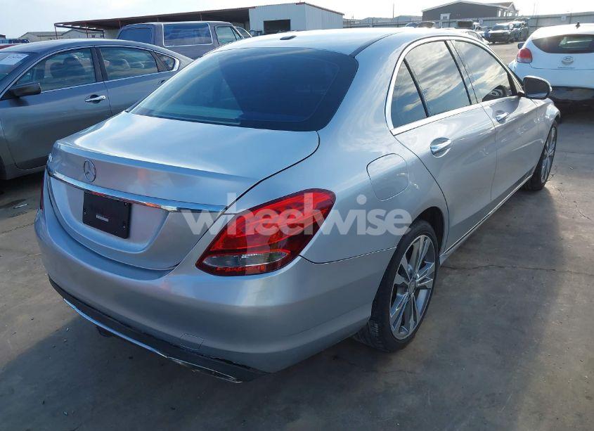Photo 4 of 2015 Mercedes-benz C 300 LUXURY/SPORT (VIN 55SWF4JB5FU051597)