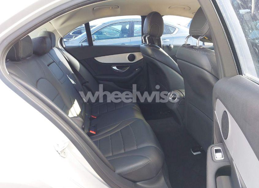 Photo 8 of 2015 Mercedes-benz C 300 LUXURY/SPORT (VIN 55SWF4JB5FU051597)