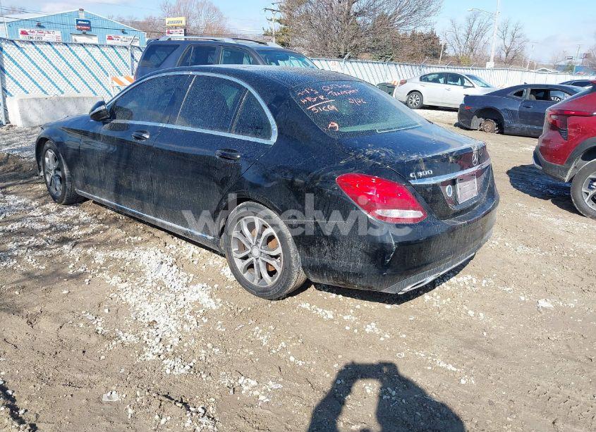 Photo 3 of 2015 Mercedes-benz C 300 LUXURY/SPORT (VIN 55SWF4JB5FU084857)