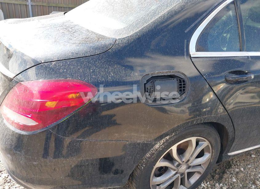 Photo 6 of 2015 Mercedes-benz C 300 LUXURY/SPORT (VIN 55SWF4JB5FU084857)