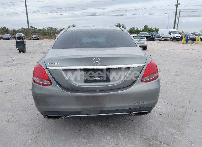 Photo 16 of 2015 Mercedes-benz C 300 LUXURY/SPORT (VIN 55SWF4JB5FU087192)