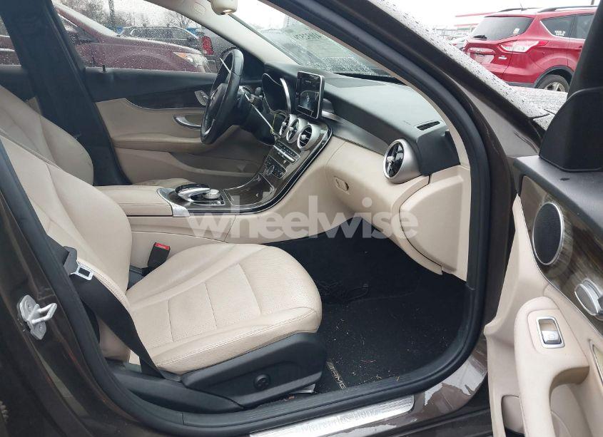 Photo 5 of 2016 Mercedes-benz C-class C 300/LUXURY/SPORT (VIN 55SWF4JB5GU114229)