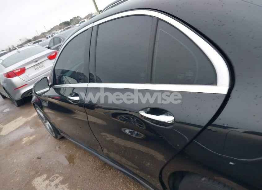 Photo 14 of 2017 Mercedes-benz C 300 LUXURY/SPORT (VIN 55SWF4JB5HU218365)