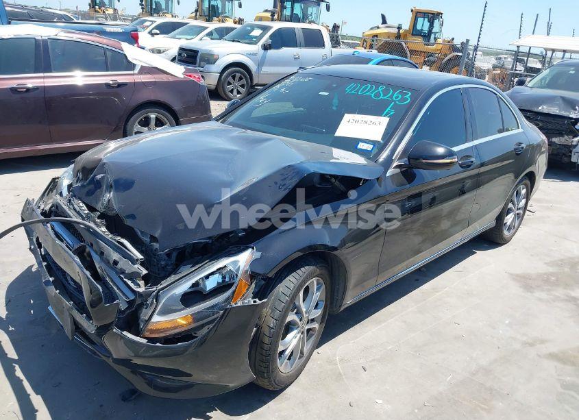Photo 2 of 2018 Mercedes-benz C 300 (VIN 55SWF4JB5JU241263)
