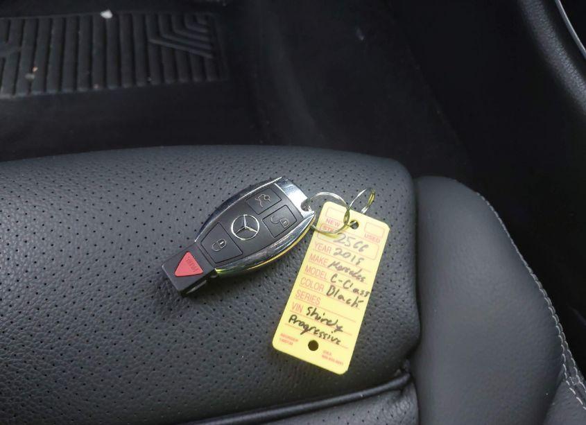 Photo 11 of 2018 Mercedes-benz C 300 (VIN 55SWF4JB5JU265577)