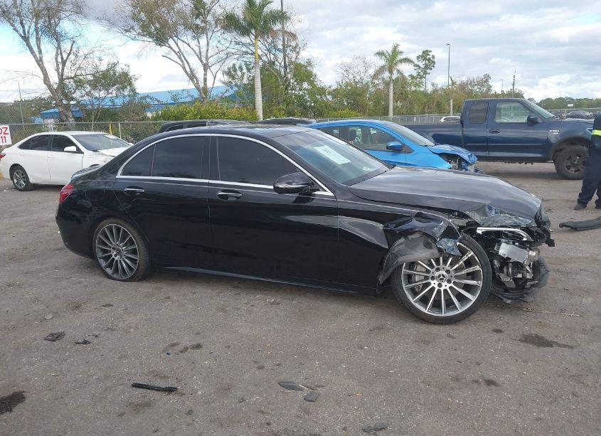 Photo 13 of 2018 Mercedes-benz C 300 (VIN 55SWF4JB5JU265577)