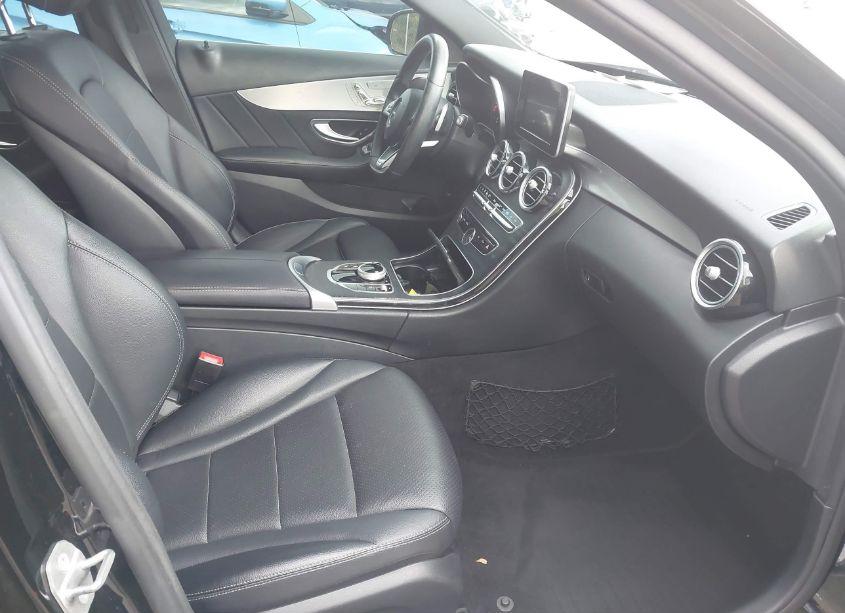 Photo 5 of 2018 Mercedes-benz C 300 (VIN 55SWF4JB5JU265577)