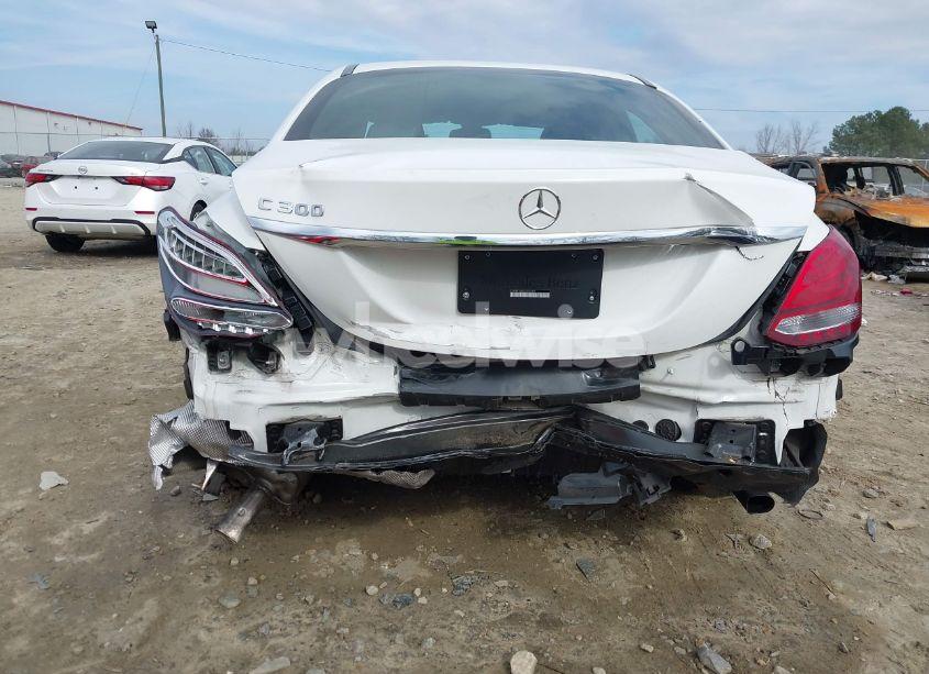 Photo 17 of 2018 Mercedes-benz C 300 (VIN 55SWF4JB5JU273159)