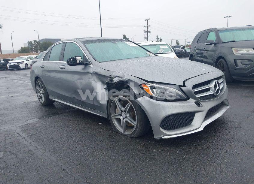 2015 Mercedes-benz C 300 LUXURY/SPORT (VIN 55SWF4JB6FU043508) main photo