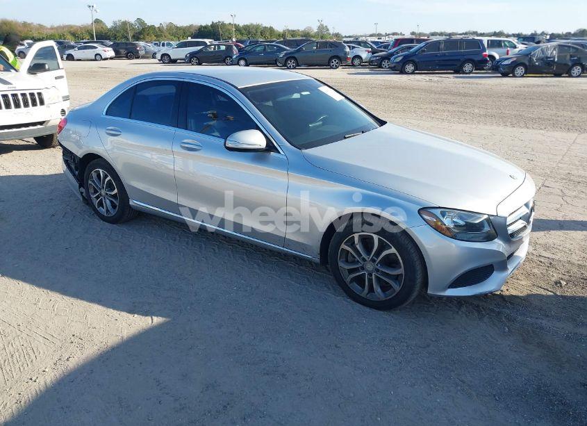 2015 Mercedes-benz C 300 LUXURY/SPORT (VIN 55SWF4JB6FU051527) main photo