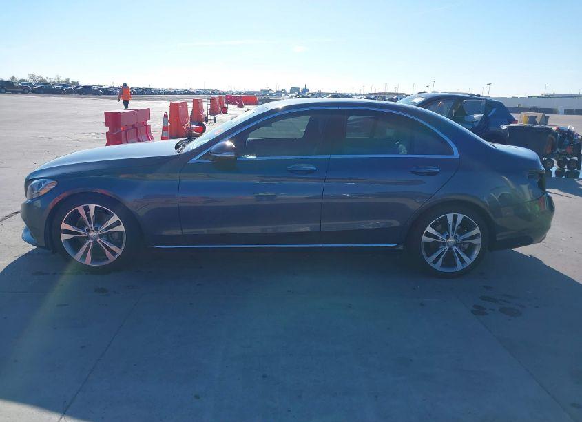 Photo 15 of 2015 Mercedes-benz C 300 LUXURY/SPORT (VIN 55SWF4JB6FU067209)