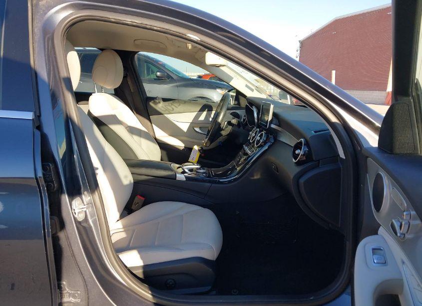 Photo 5 of 2015 Mercedes-benz C 300 LUXURY/SPORT (VIN 55SWF4JB6FU067209)