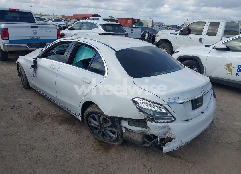 Photo 3 of 2016 Mercedes-benz C 300 LUXURY/SPORT (VIN 55SWF4JB6GU104065)