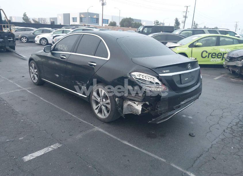 Photo 3 of 2016 Mercedes-benz C 300 LUXURY/SPORT (VIN 55SWF4JB6GU143593)