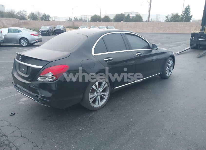 Photo 4 of 2016 Mercedes-benz C 300 LUXURY/SPORT (VIN 55SWF4JB6GU143593)